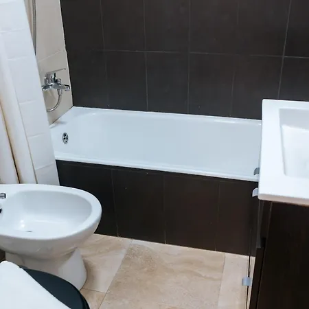 Appartement - Almirante Reis Ii Lissabon